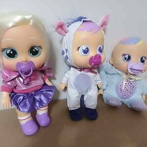 Three Cry Babies Dolls:  Cry Babies Susu, Kiss me Stella, and Good Night Starry